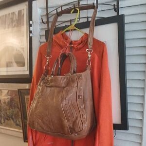 Vintage America Tan Leather Shoulder Bag